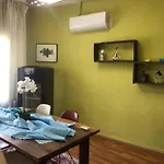 Apartman Tarihi Kaleici Muethis Konum Deniz Yakini Uygun Fiyat Huzurlu Ev *