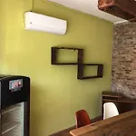 Tarihi Kaleici Muethis Konum Deniz Yakini Uygun Fiyat Huzurlu Ev Apartman