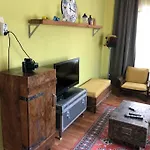 Tarıhı Kaleıçı Müthış Konum Denız Yakini Uygun Fıyat Huzurlu Ev