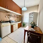 Tarihi Kaleici Muethis Konum Deniz Yakini Uygun Fiyat Huzurlu Ev Apartment