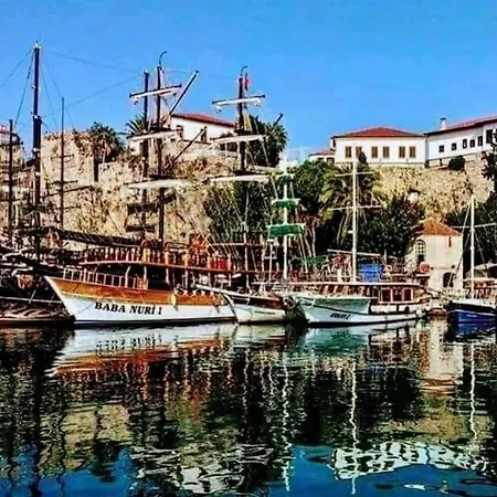 Tarihi Kaleici Muethis Konum Deniz Yakini Uygun Fiyat Huzurlu Ev Апартаменты *