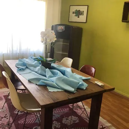 Tarıhı Kaleıçı Müthış Konum Denız Yakini Uygun Fıyat Huzurlu Ev *