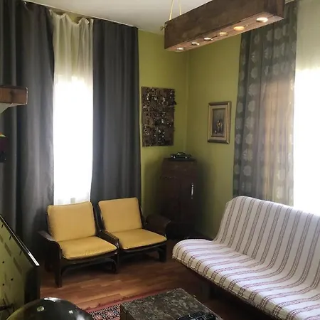 Tarihi Kaleici Muethis Konum Deniz Yakini Uygun Fiyat Huzurlu Ev Apartment *